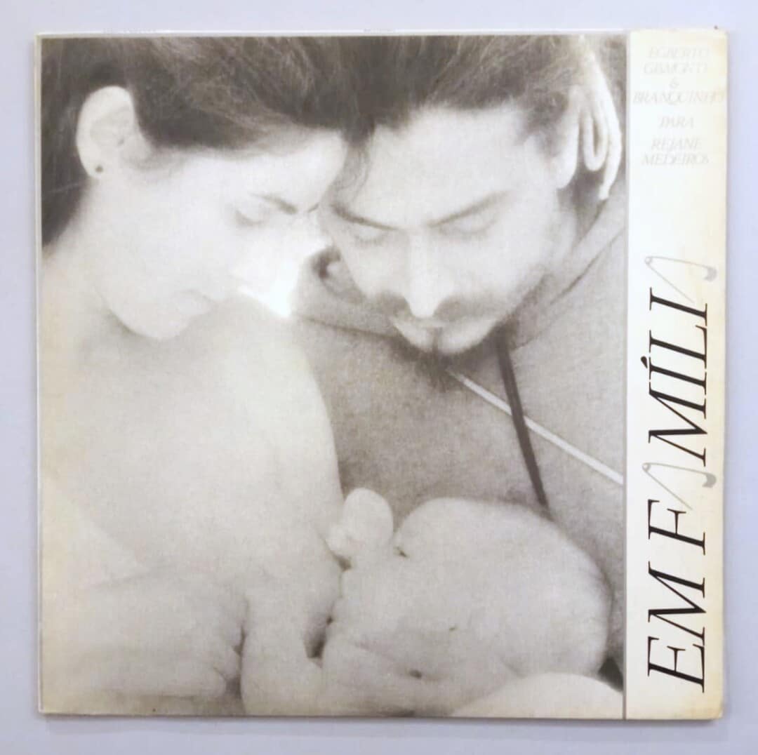 Egberto Gismonti - Em Família
