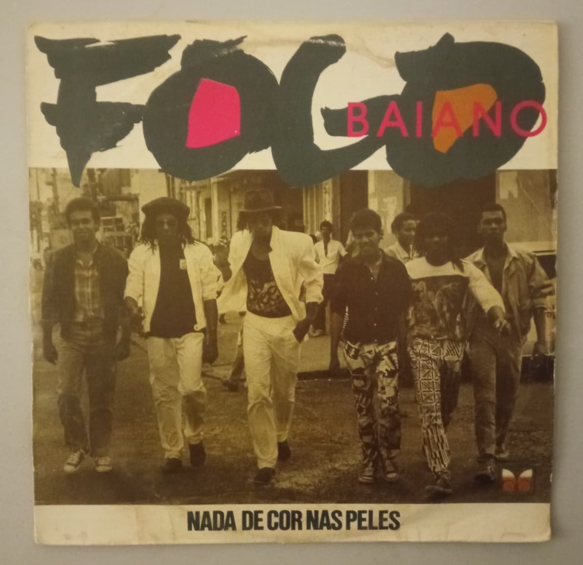 Fogo Baiano - Nada de Cor nas Peles