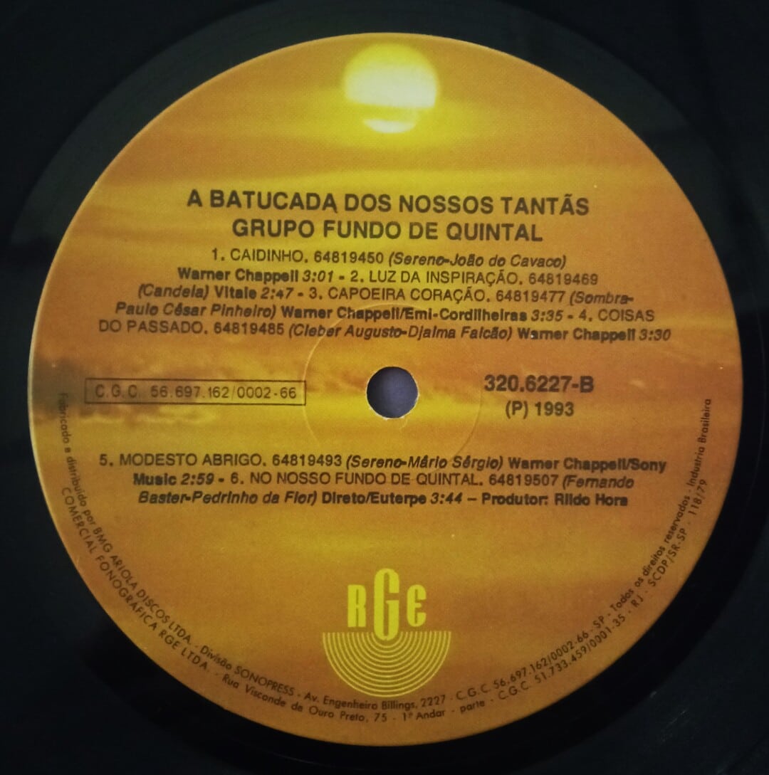 Grupo Fundo de Quintal - A Batucada Dos Nossos Tantãs - Boa Viagem Discos