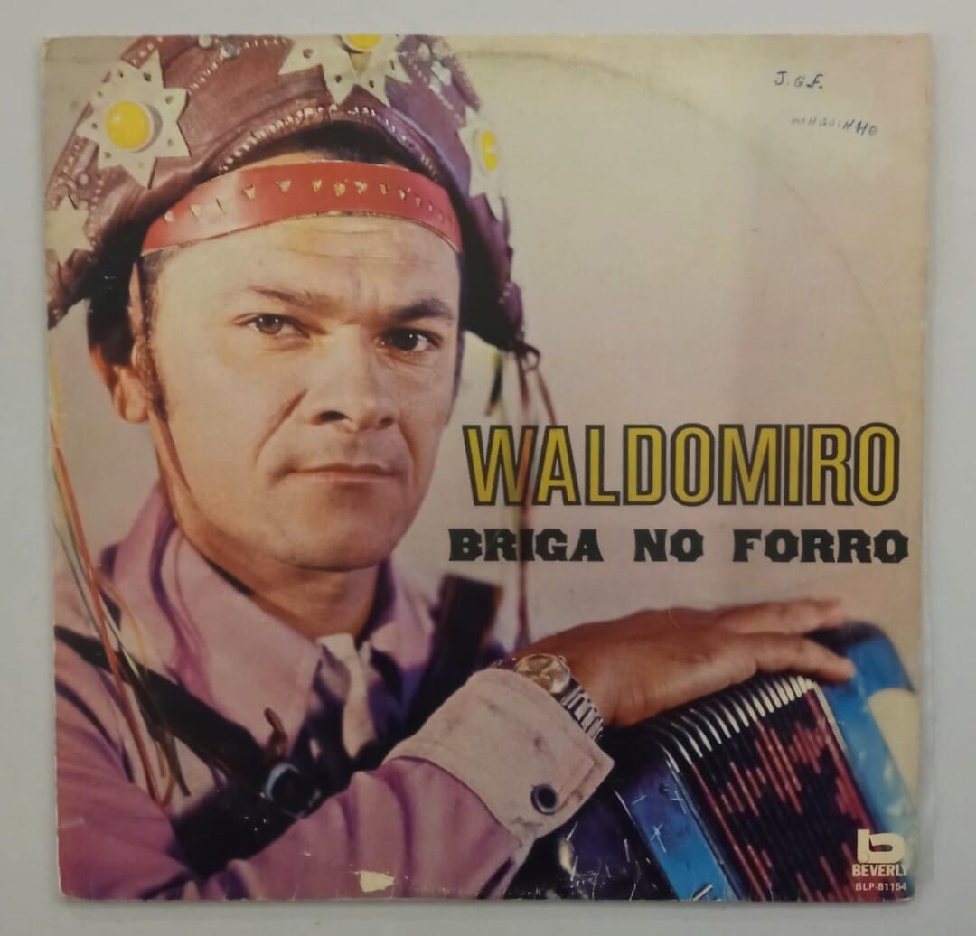 Waldomiro – Briga No Forró