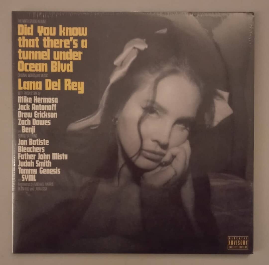Lana Del Rey – Did You Know That There's A Tunnel Under Ocean Blvd