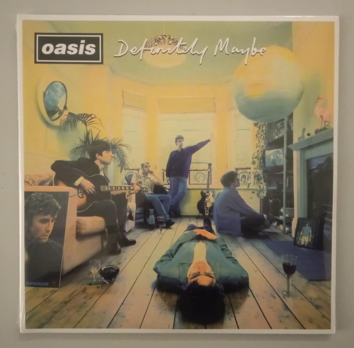 Oasis – Definitely Maybe