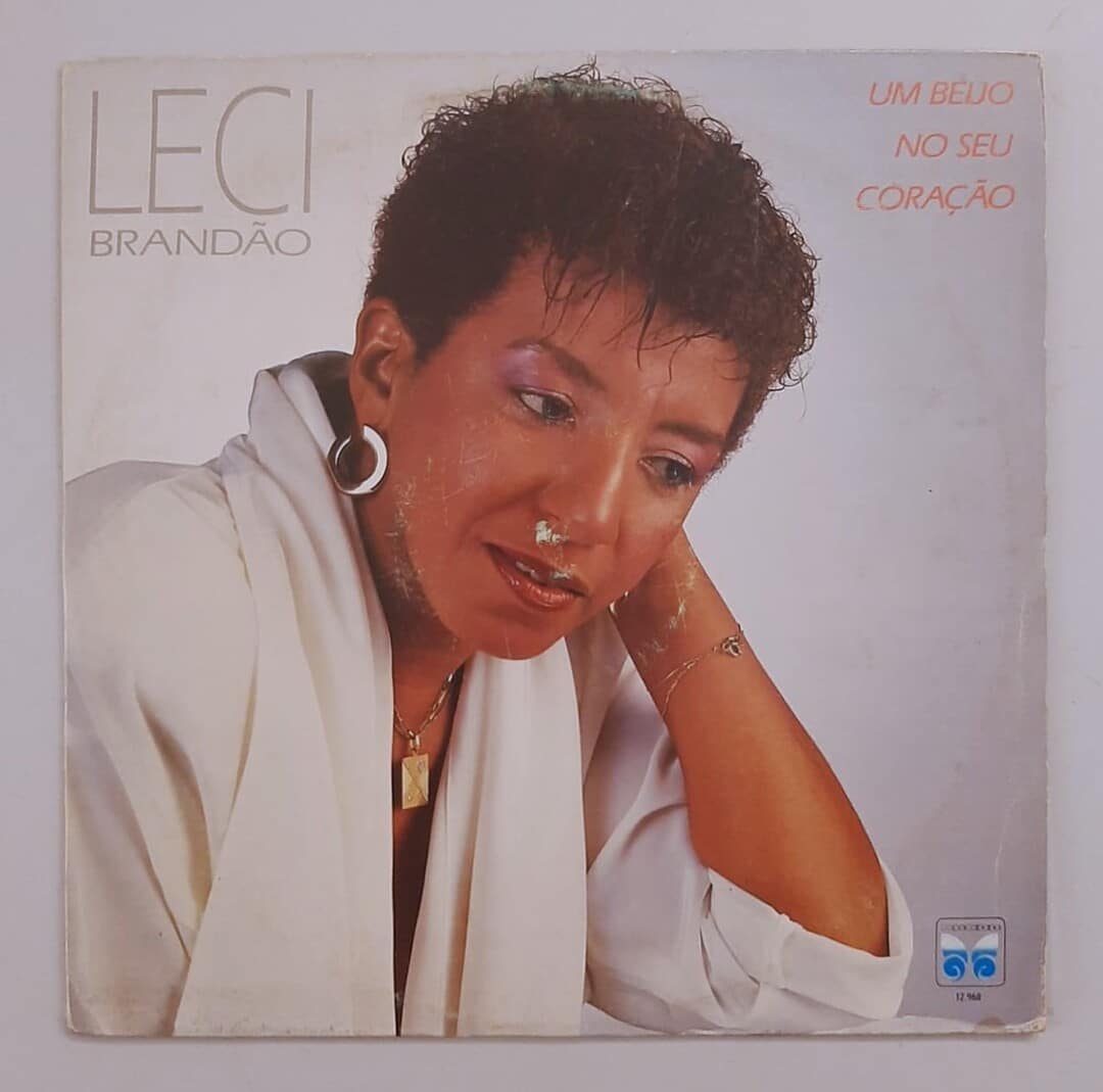 Leci Brandão – Um Beijo No Seu Coração