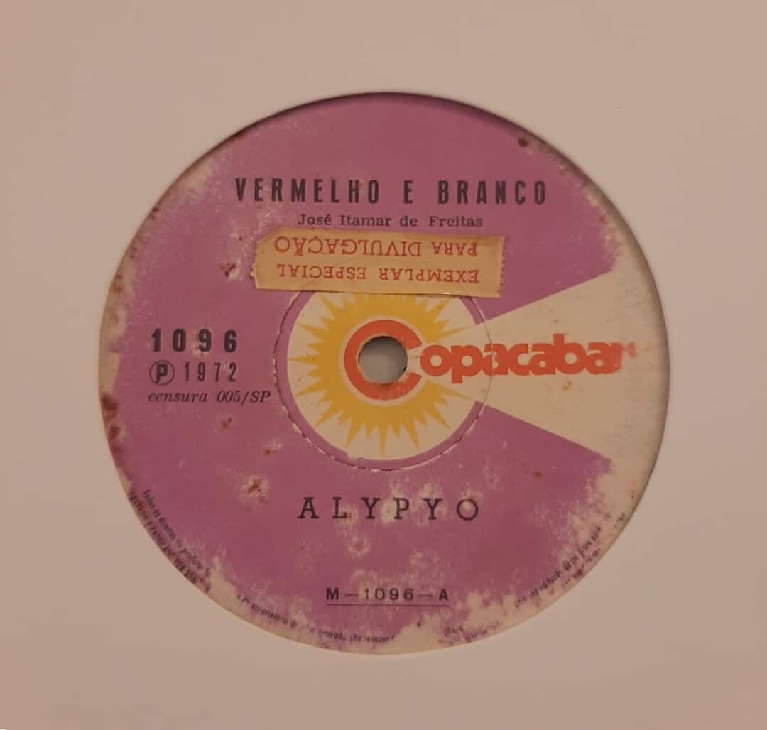 Alypyo – Vermelho E Branco / Para Alguém Que Amo Loucamente