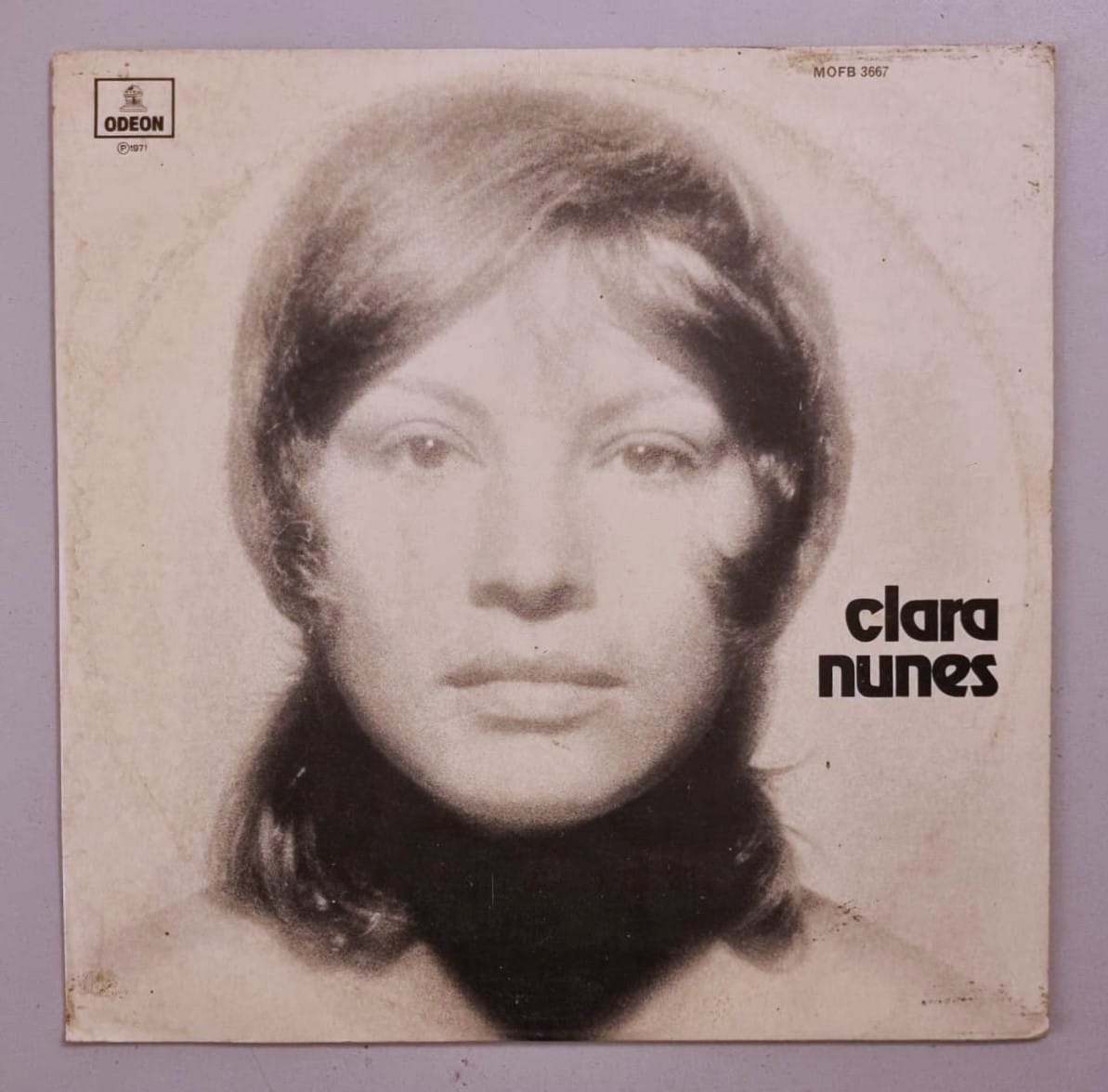 Clara Nunes - Clara Nunes (1971)