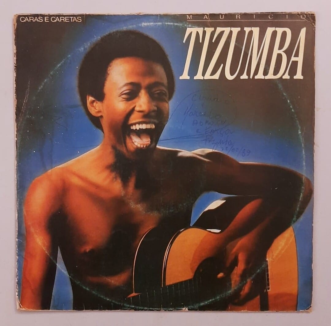Maurício Tizumba – Caras e Caretas